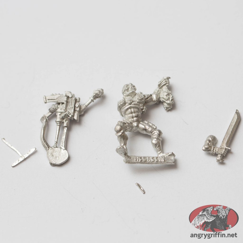 Warhammer 40K Eversor Assassin - Metal or pewter miniature - oldhammer on Angry Griffin