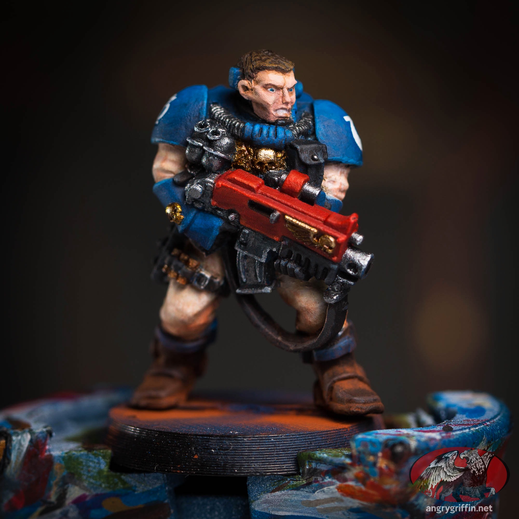 Metal Space Marine Scout with Boltgun 1